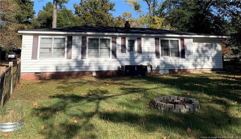 5638 Franklin St, Hope Mills, NC 28348