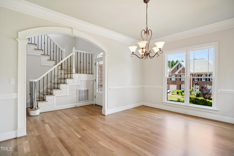 5639 Bennettwood Ct, Raleigh, NC 27612