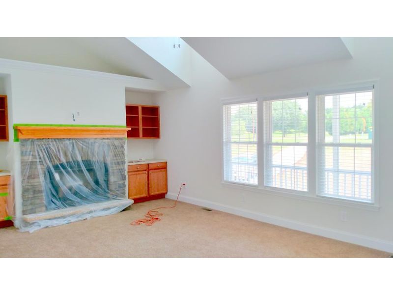5639 Thom Rd, Mebane, NC 27302