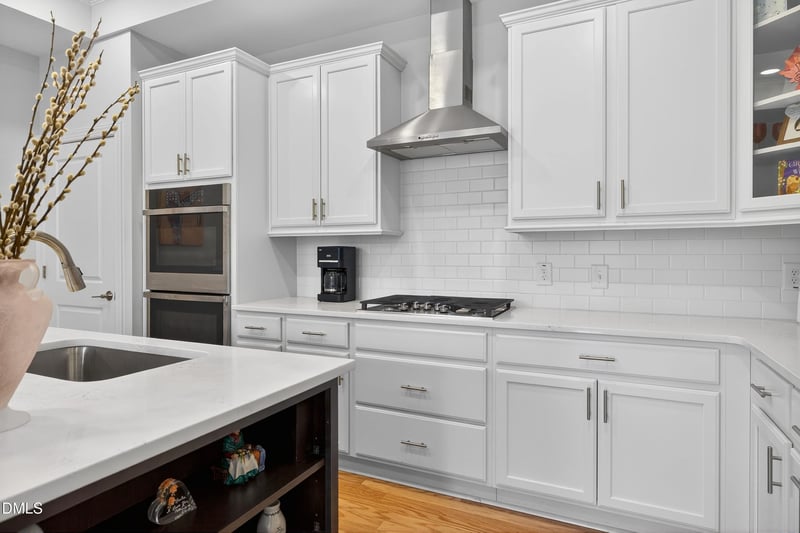 564 Crooked Pine Dr, Cary, NC 27519