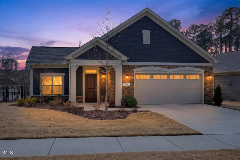 564 Crooked Pine Dr, Cary, NC 27519
