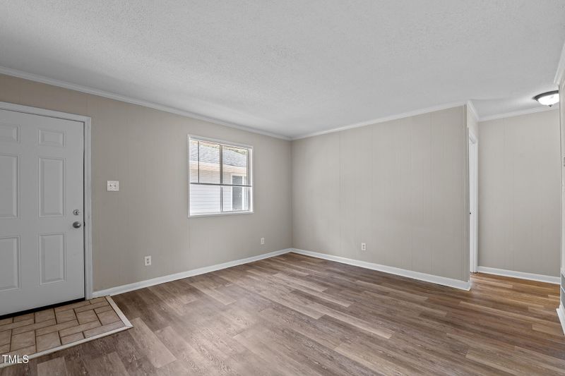 564 Dacian Rd, Raleigh, NC 27610