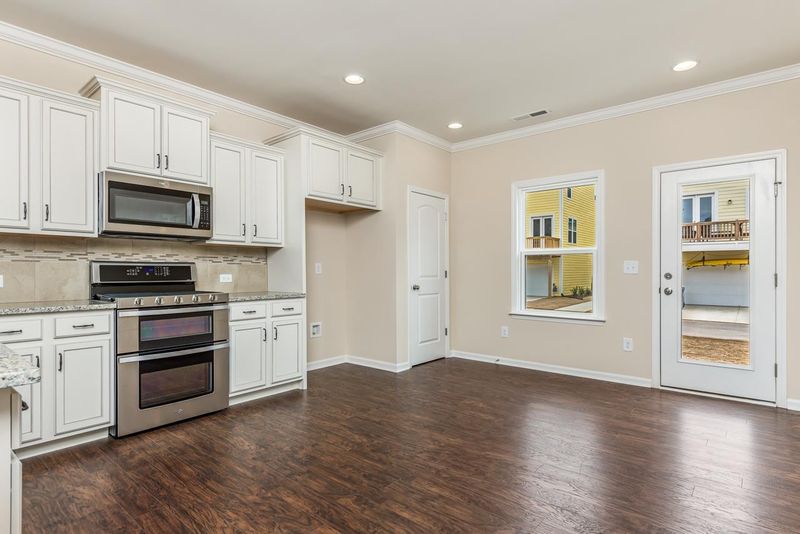 564 Metro Station #63, Apex, NC 27502