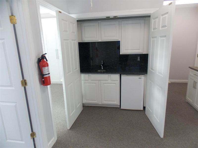 5640 Six Forks Rd #202, Raleigh, NC 27615