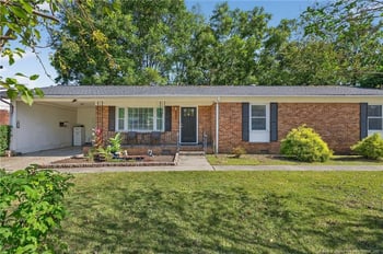 5641 Carson Dr, Fayetteville, NC 28303