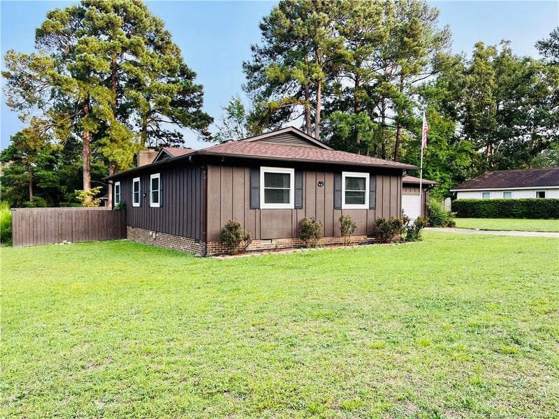 5643 Mcdougal Dr, Fayetteville, NC 28304