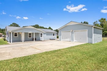 5645 Camden Rd, Fayetteville, NC 28306