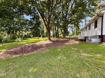 5645 Little Creek Church Rd, Clayton, NC 27520