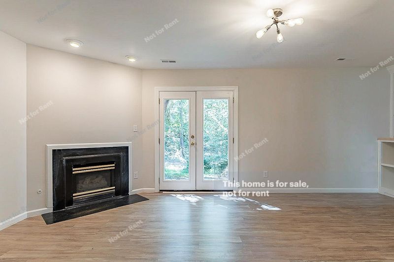 565 Darby Glen Ln, Durham, NC 27713