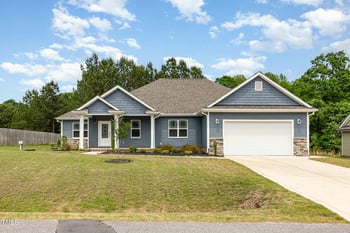 565 Joseph Alexander Dr, Fuquay Varina, NC 27526