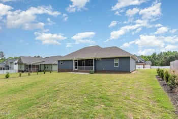 565 Joseph Alexander Dr, Fuquay Varina, NC 27526