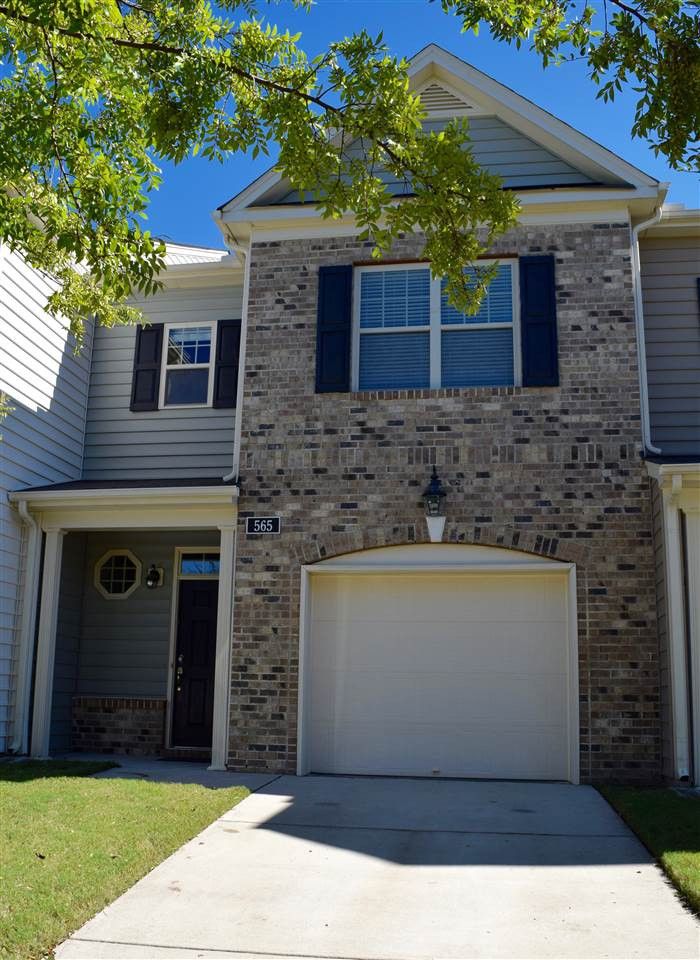 565 Panorama Park Pl, Cary, NC 27519