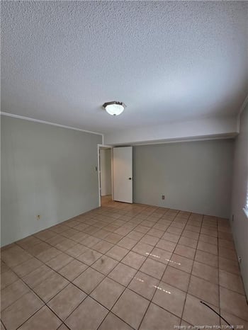 5650 Dodge Dr, Fayetteville, NC 28303