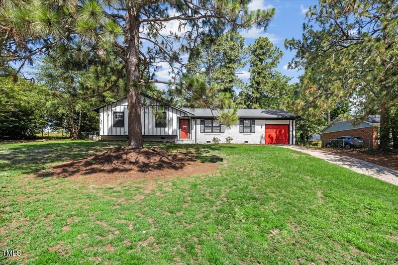5650 Mcdougal Dr, Fayetteville, NC 28304