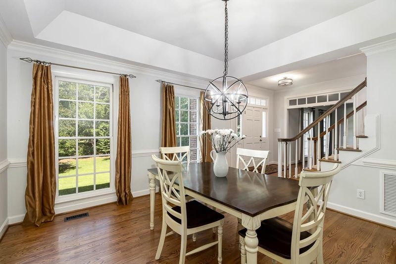 5657 Normanshire Dr, Raleigh, NC 27606