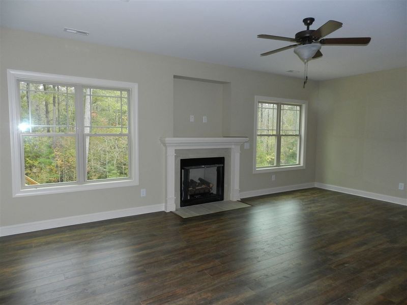 566 Airedale Trl, Garner, NC 27529
