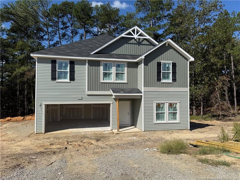 566 Blossom Trl, Lillington, NC 27546
