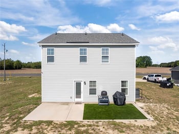 566 Carolina Church Rd, St Pauls, NC 28384