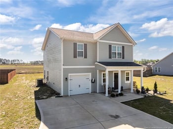 566 Carolina Church Rd, St Pauls, NC 28384