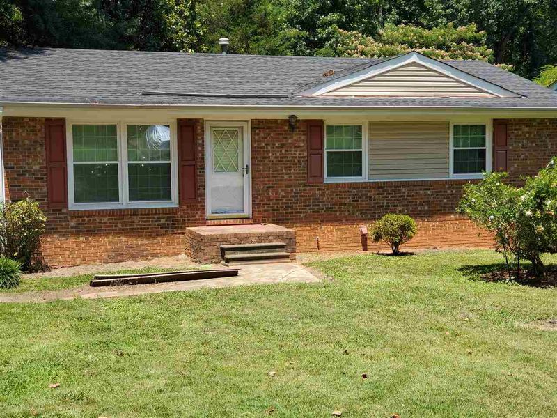 566 Granite St, Raleigh, NC 27603