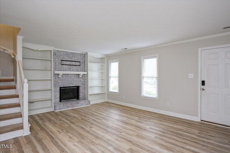 5662 Hamstead Crossing, Raleigh, NC 27612