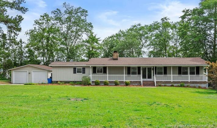 5668 Fisher Rd, Fayetteville, NC 28306
