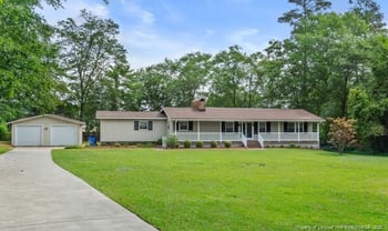 5668 Fisher Rd, Fayetteville, NC 28306