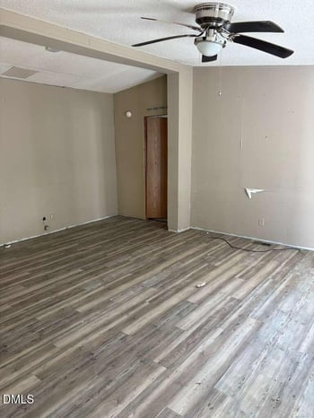 567 Miller Rd, Benson, NC 27504