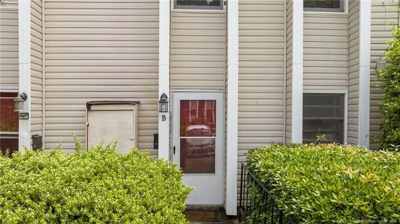 567 Winding Creek Rd #B, Fayetteville, NC 28305