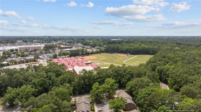 567 Winding Creek Rd #B, Fayetteville, NC 28305