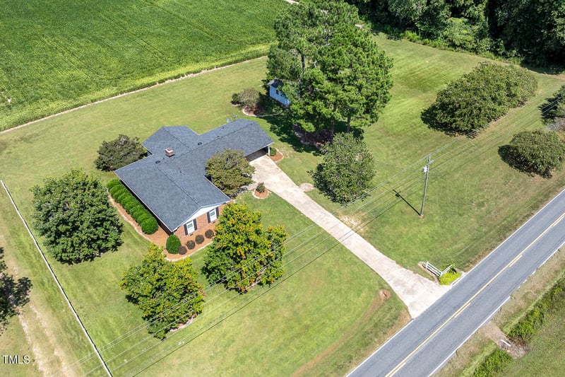 568 Baptist Grove Rd, Fuquay Varina, NC 27526