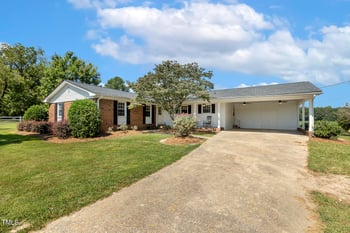 568 Baptist Grove Rd, Fuquay Varina, NC 27526