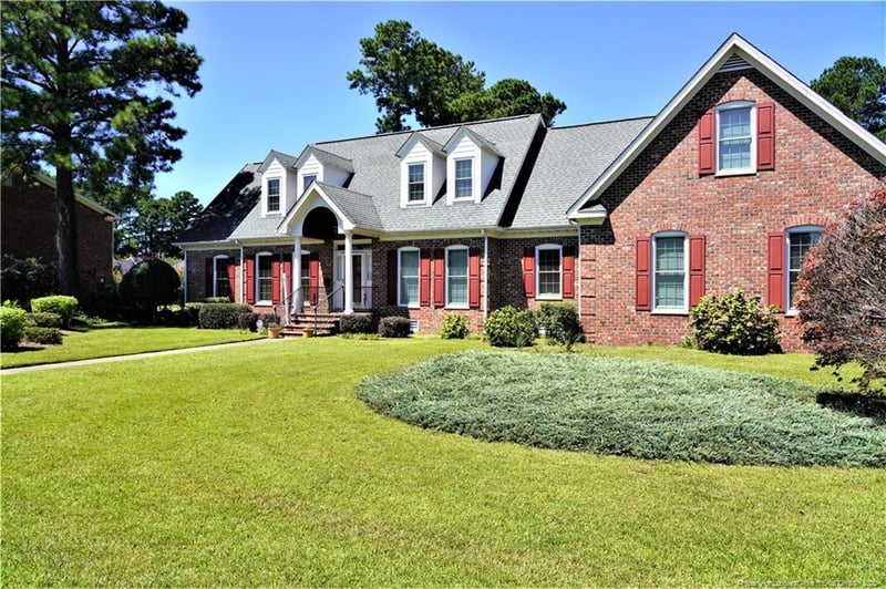 568 Broyhill Rd, Fayetteville, NC 28314