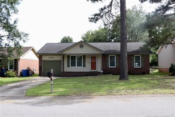 5681 Pepperbush Dr, Fayetteville, NC 28304