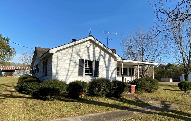 569 Smith Rd, Smithfield, NC 27577