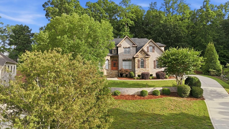57 Bridgewater Ct, Chapel Hill, NC 27517
