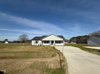 57 Faucette Dr, Selma, NC 27576