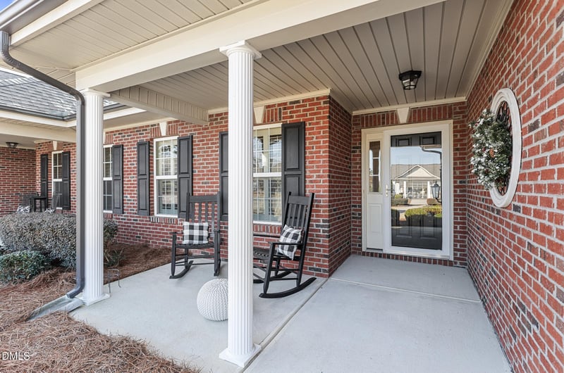 57 Glenfield Dr, Dunn, NC 28334