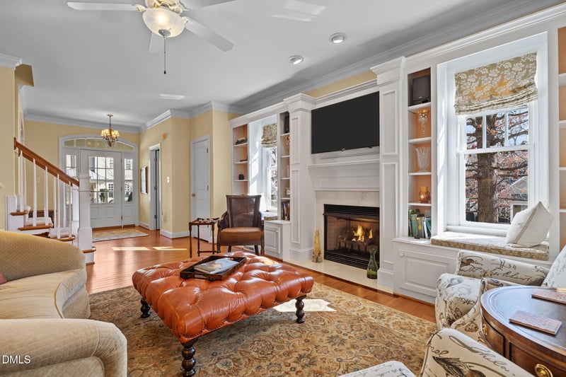 57 Grandwood Cir, Durham, NC 27712