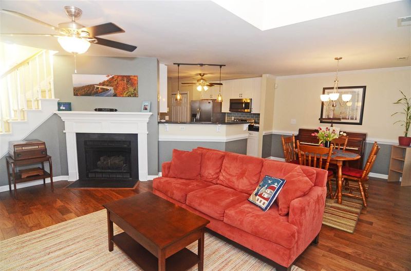57 Lake Village Dr, Durham, NC 27713