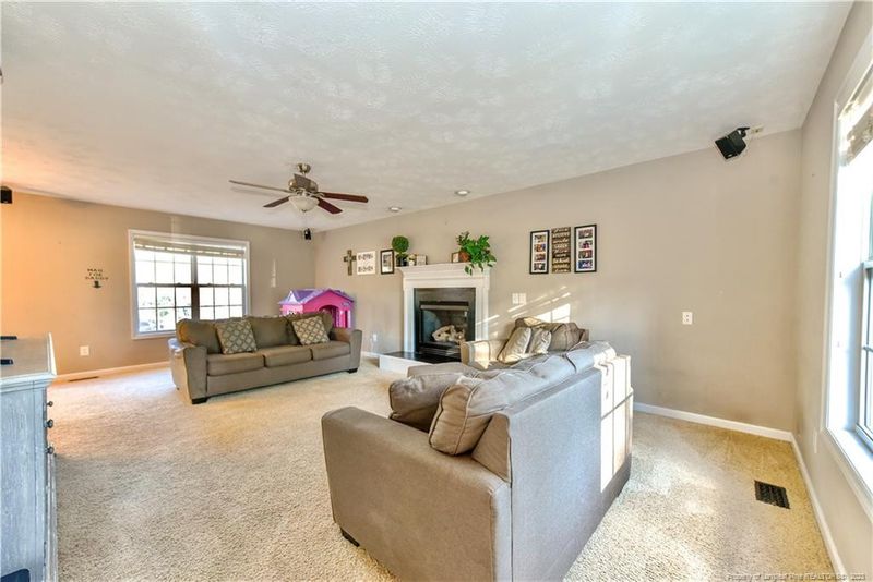 57 Mallard Trl, Sanford, NC 27332