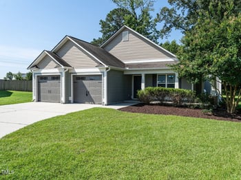 57 Pompano Ln, Benson, NC 27504