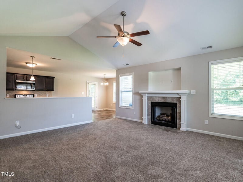 57 Pompano Ln, Benson, NC 27504