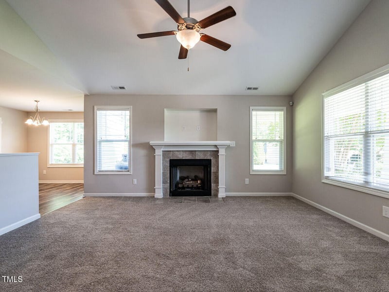 57 Pompano Ln, Benson, NC 27504