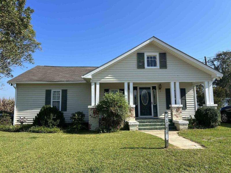 57 Vann Ln, Selma, NC 27576