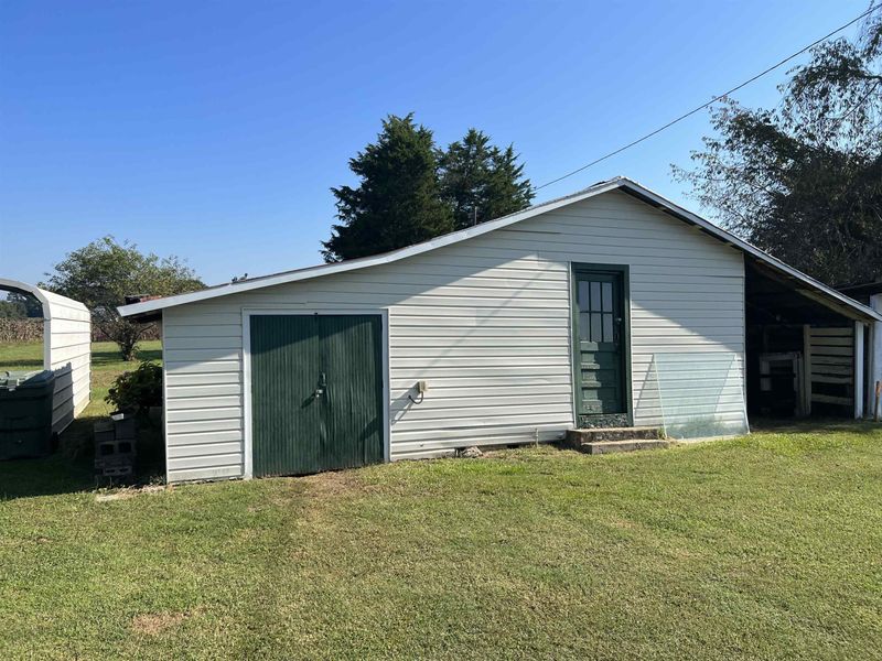57 Vann Ln, Selma, NC 27576