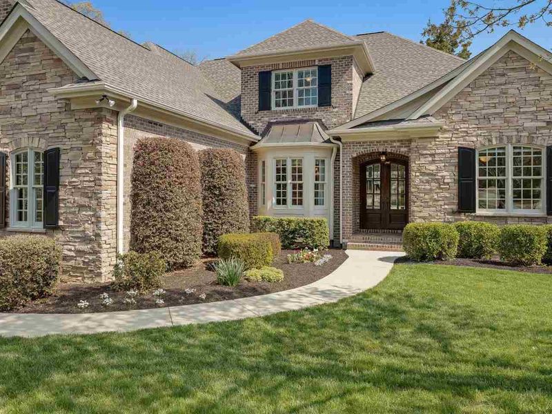 570 Golfers Vw, Pittsboro, NC 27312