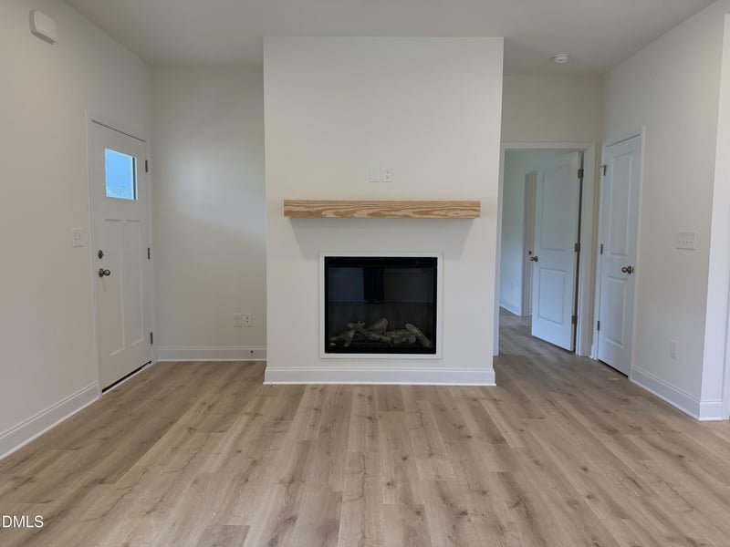 570 Springtooth Dr, Zebulon, NC 27597