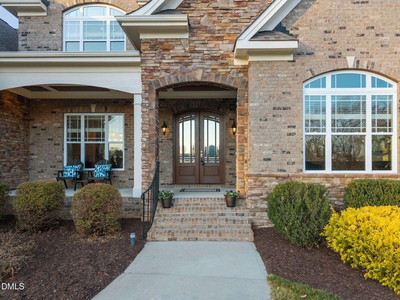 5700 Accipiter Ct, Fuquay Varina, NC 27526