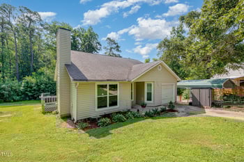 5700 Eagle Pass Cir, Fayetteville, NC 28304